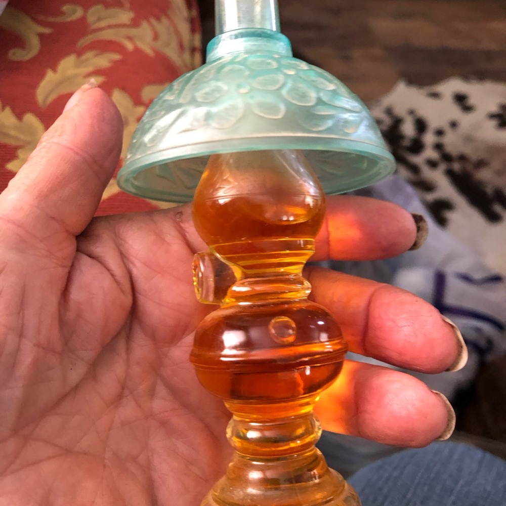 Avon perfume bottles full - Picture 2 of 4